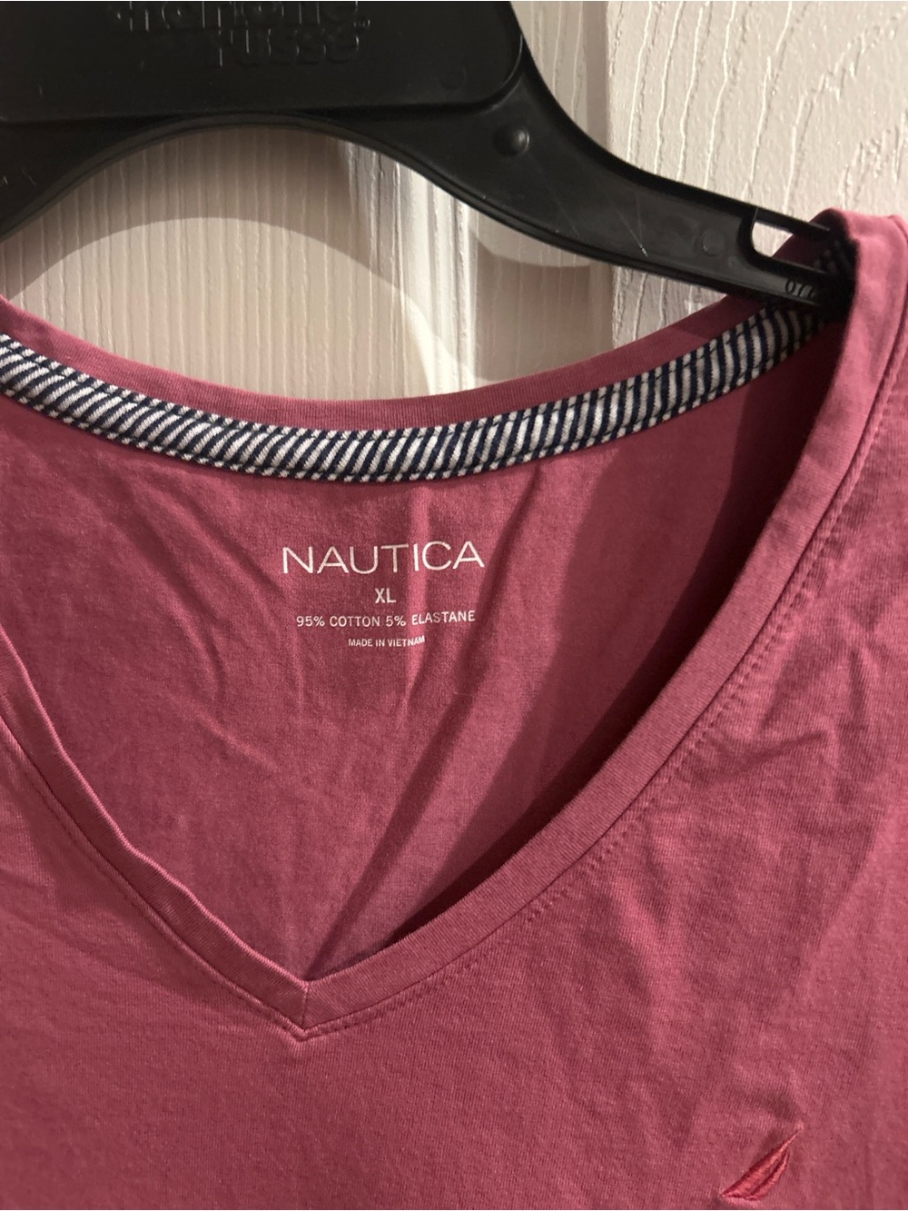 Nautica Women's V-Neck Tee in Berry Rose